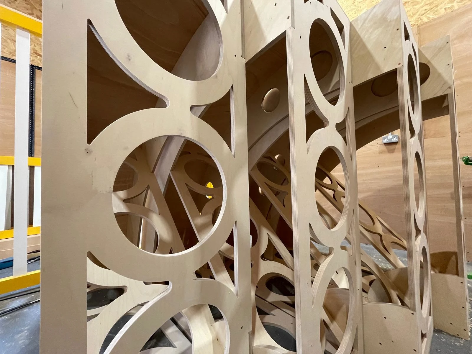 Details of roof sections